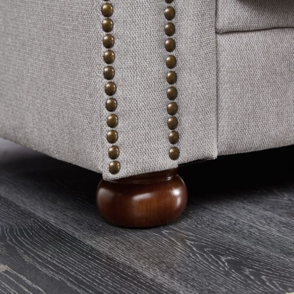caspian-chesterfield-sofa-leg-detail