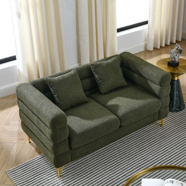 cyrus-fabric-loveseat-room-setting
