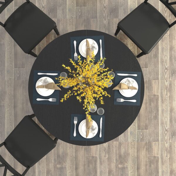 farmhouse-expandable-oval-dining-table-black-top-close-up