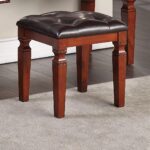 luxurious-cherry-vanity-stool-closeup