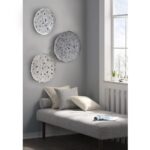 madison-park-gray-feather-metal-disc-wall-decor-room-view