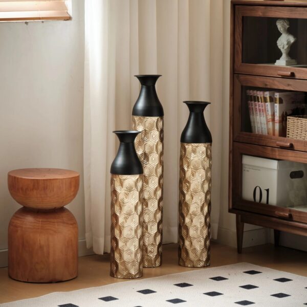 modern-black-gold-floor-vase-decor