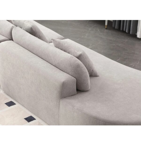 renata-curve-sofa-comfort-detail