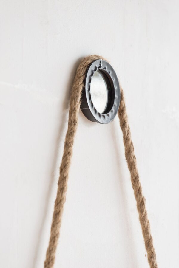 19-5-round-grey-rope-hanging-mirror-hanger-detail.jpg