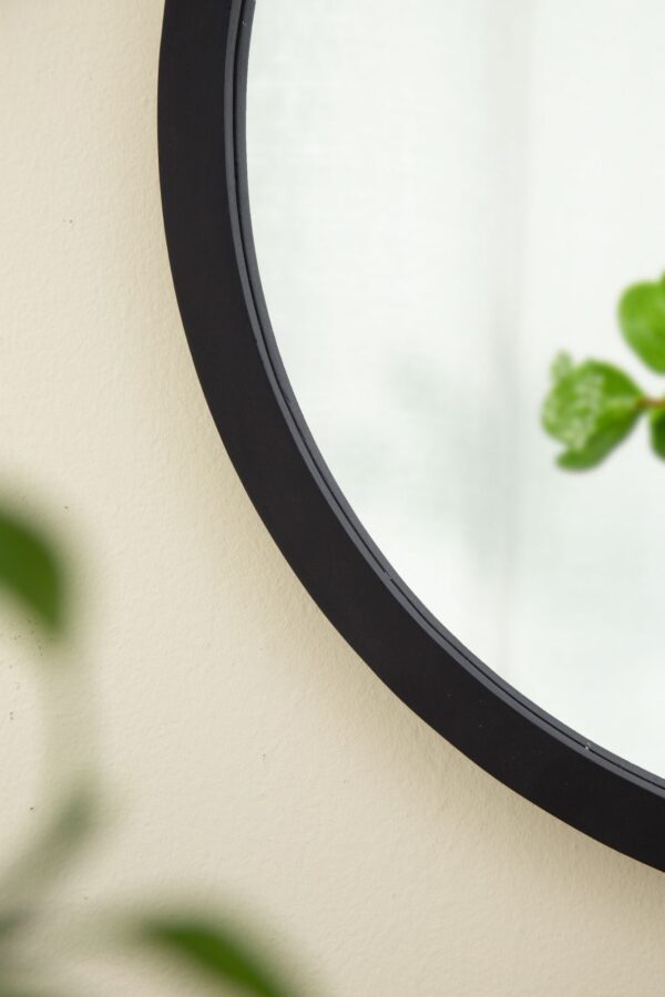 20-inch-round-black-wooden-frame-wall-mirror-frame-detail.jpg
